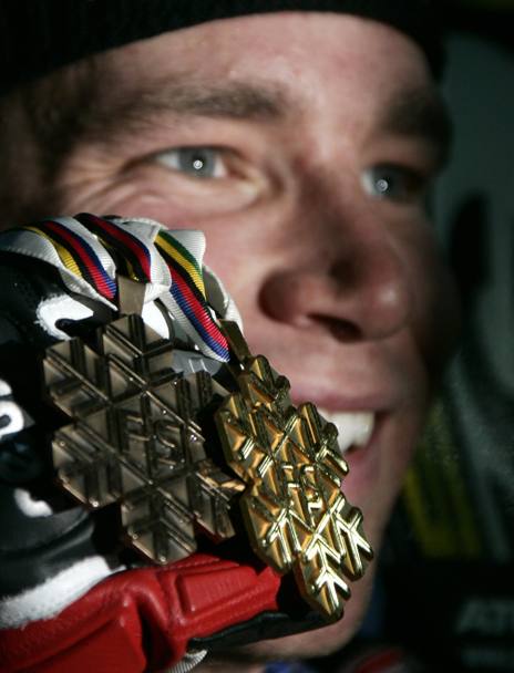Benjamin Raich è nato a Arzl (Aut) il 28 febbraio 1978. Ha vinto la coppa del Mondo generale nel 2006 e 36 vittorie di coppa del Mondo in tutto (14 slalom, 14 giganti, 1 superG, 5 supercombinate e 2 combinate). Nella sua bacheca anche 2 ori e 2 bronzi olimpici, mentre ai Mondiali ha vinto 3 ori, 6 argenti e 1 bronzo 